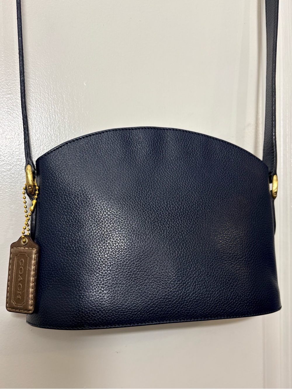 1993 Vintage Coach Madison Zip Navy Blue Leather ITALY Crossbody
